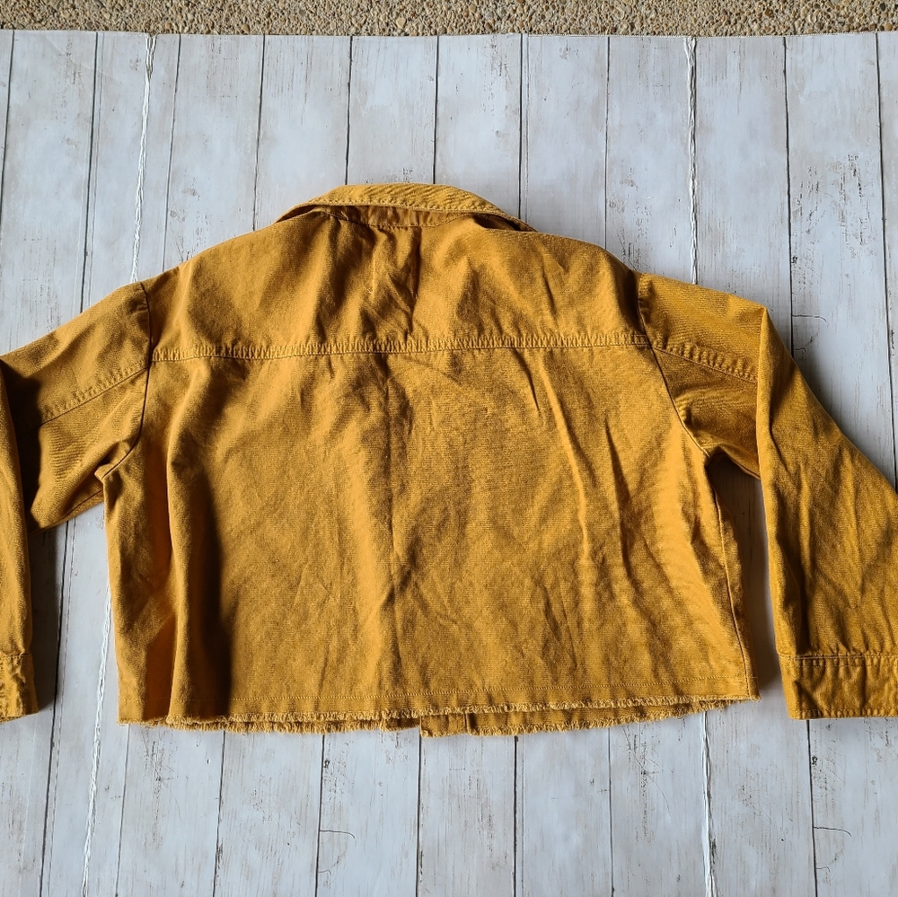 Yellow Shacket - Picture 3 of 5